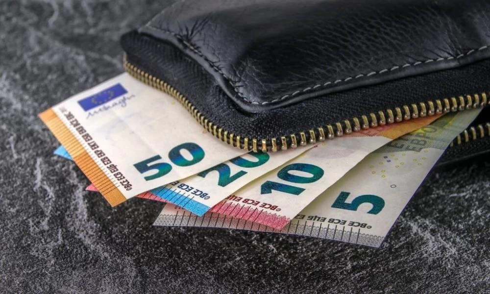 Συντάξεις Σεπτεμβρίου: Ξεκινούν οι πληρωμές - Ποιοι είναι οι δικαιούχοι